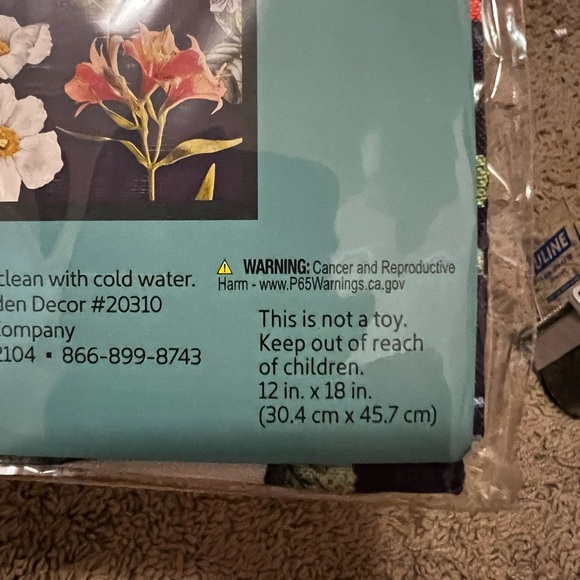 NWT Welcome Spring Floral Garden Flag - Picture 2 of 4